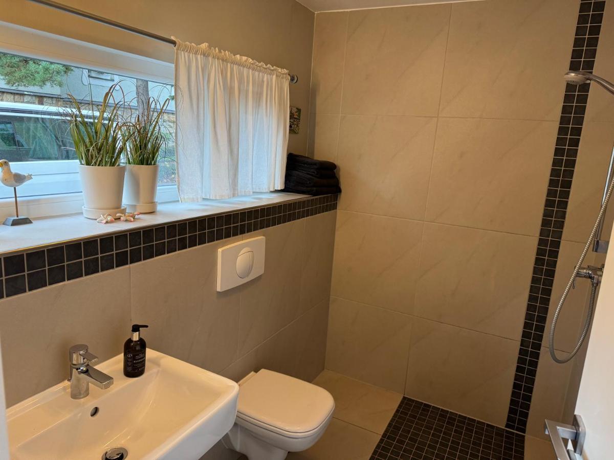 -Apartment Am Luisenpark-Perfekte Lage Im Gruenen Fuer Ihren Aufenthalt Erfurt Ngoại thất bức ảnh