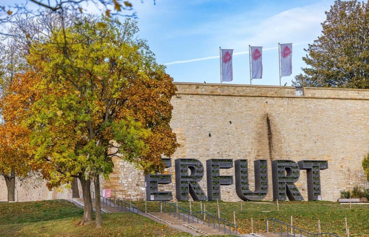 -Apartment Am Luisenpark-Perfekte Lage Im Gruenen Fuer Ihren Aufenthalt Erfurt Ngoại thất bức ảnh